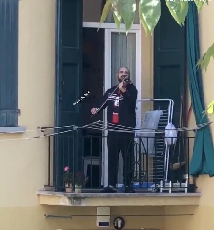 Venticinque Aprile. L'Italia canta Bella ciao in ogni casa