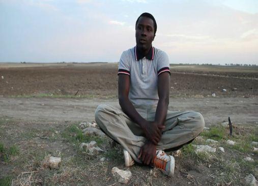 Lavoro nero, braccianti africani senza diritti
