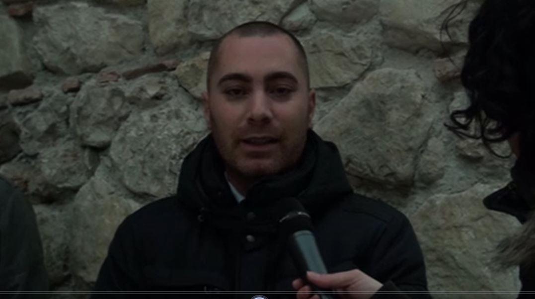 Lucantropi, tra il dito e la luna, scelgo la luna